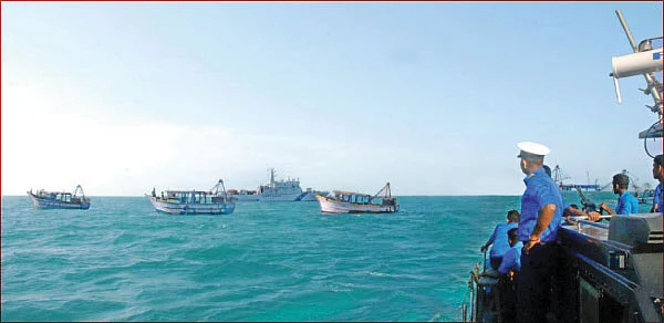 "மீன்வளம் மிக்க கடலைக் குத்தகைக்கு எடுங்கள்!”