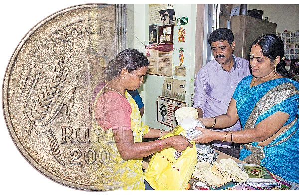ஒரு ரூபாய்க்கு சாப்பாடு... சேவை தம்பதி!
