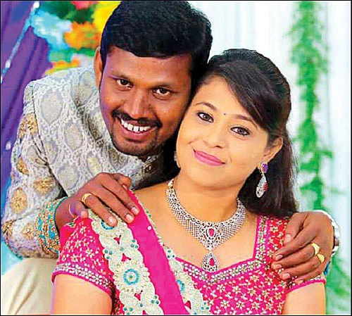 லெஹங்கா - புயலுக்கு நடுவே பயணமான கதை!