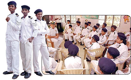 அவதார் - கலக்கலாய் வந்த கப்பல் படை சுட்டிகள் !