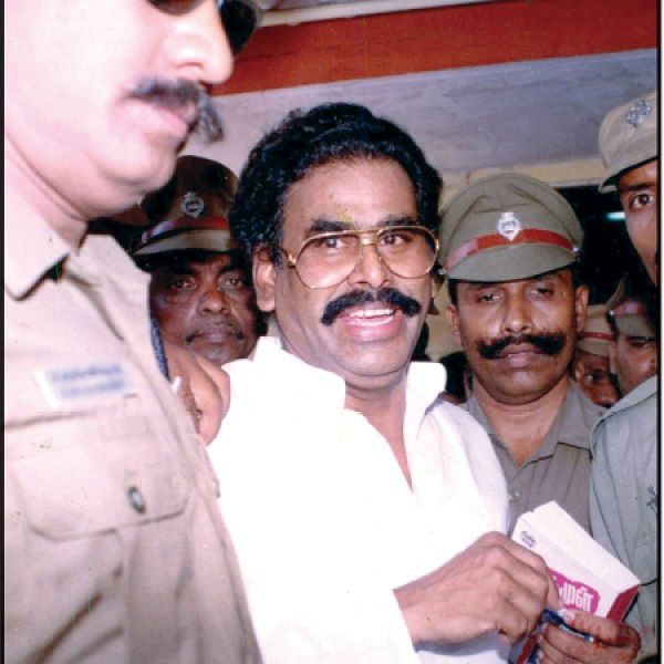 சசிகலா ஜாதகம் - 72 - நடராசன் கைதும் ஜெயலலிதா பல்டியும்!