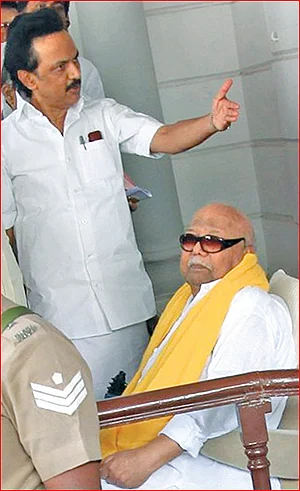 ஸ்டாலின் தீர்மானத்தை ஆதரித்த அ.தி.மு.க!
