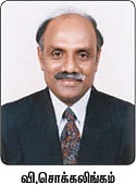 ''மலையே கவிழ்ந்தாலும் மகிழ்ச்சியாக இருங்க...''