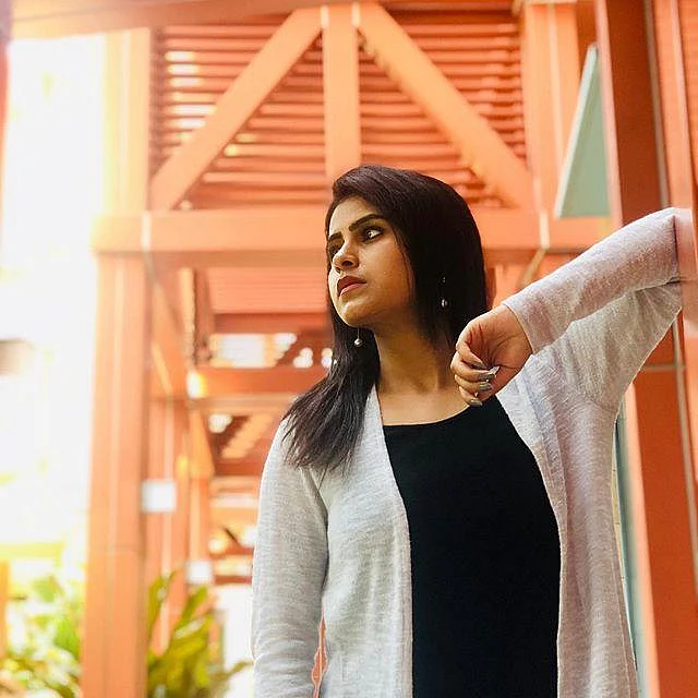 "பேப்பர்ல நியூஸ் போடுறதுக்கு முன்னாடி கிராஸ் செக் பண்ணியிருக்கலாம்'' - `ராஜா ராணி' ரித்திகா