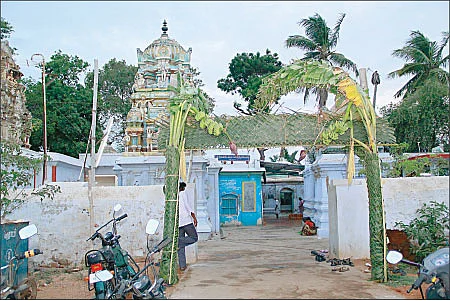 மூவரையும் வணங்கினால் ஞானமும் யோகமும் நிச்சயம்!
