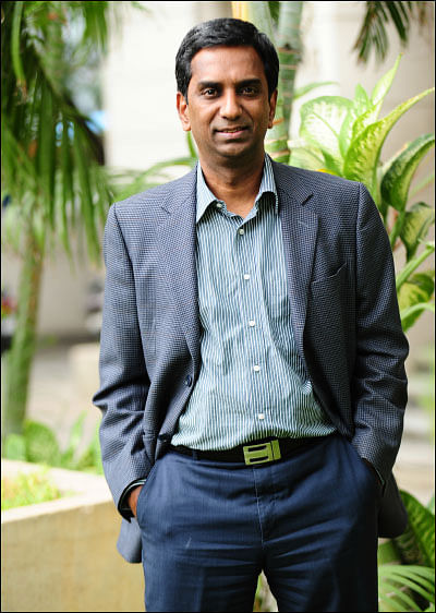 வளர்ச்சிக்கு வாய்ப்புள்ள துறைகள்... - சொல்கிறார் ஃப்ராங்க்ளின் டெம்பிள்டன் சி.ஐ.ஓ ஆனந்த் ராதாகிருஷ்ணன்!
