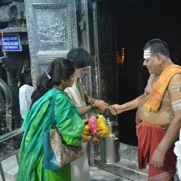 `இளைஞர்கள் எல்லா விளையாட்டிலும் பங்கேற்க வேண்டும்’ - முன்னாள் கேப்டன் ஶ்ரீகாந்த் விருப்பம்