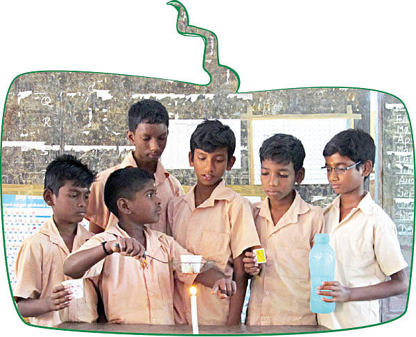 காகிதக் கோப்பை ஏன் எரியவில்லை?