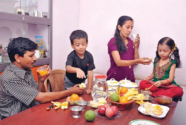சாப்பிடப் பழகுவோம்!