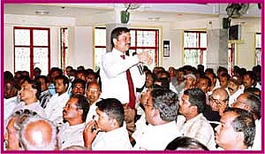 வாசகர் சந்திப்பு: கிருஷ்ணகிரியில் கொட்டிய டிப்ஸ்!