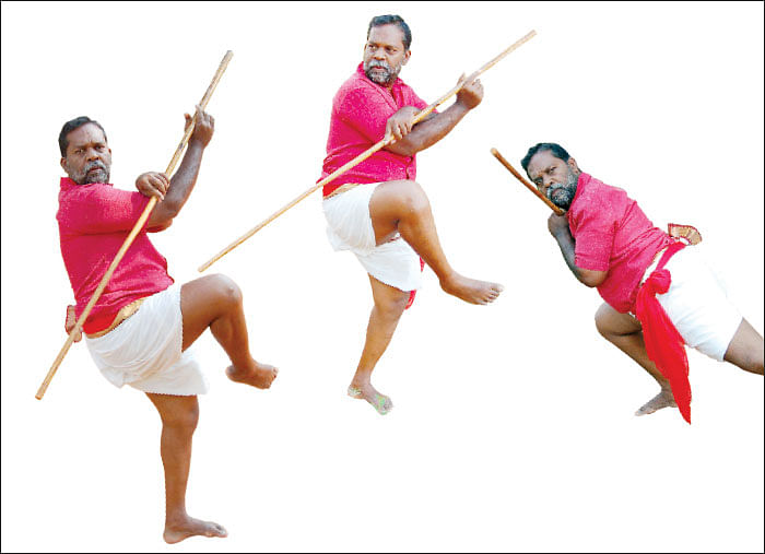 “இலக்கியவாதிகள் போராட்டங்களில் முன் நிற்க வேண்டும்!”