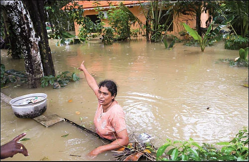 மீண்டெழட்டும் கேரளா!