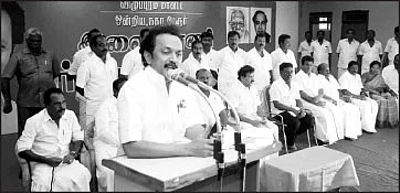 ஸ்டாலினைப் புறக்கணித்தாரா பொன்முடி?