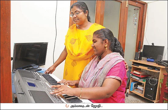 “இளையராஜா பாட்டுதான் அவளுக்கு மருந்து!”