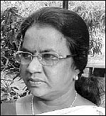 ஆண்பால் பெண்பால் அன்பால் - 11