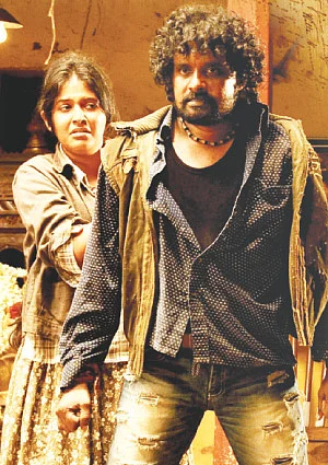 அங்காடித் தெருவான அஞ்சலி வாழ்க்கை..