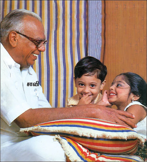 சாவி 100