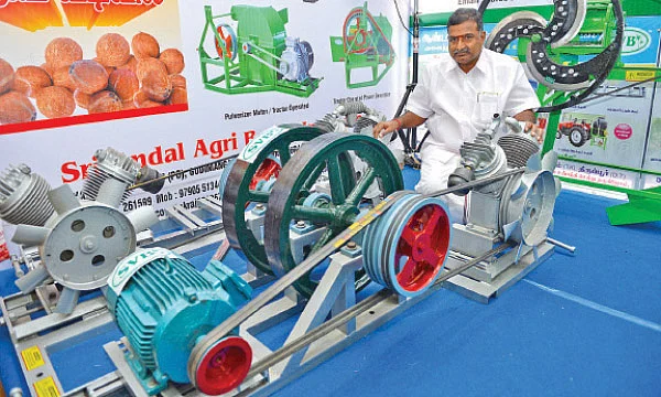 ஒரு மோட்டார்... நான்கு பம்ப்செட்டுகள்!