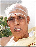 கேள்வி-பதில்! - வீட்டில் சிவலிங்கம் வைத்து வழிபடலாமா?