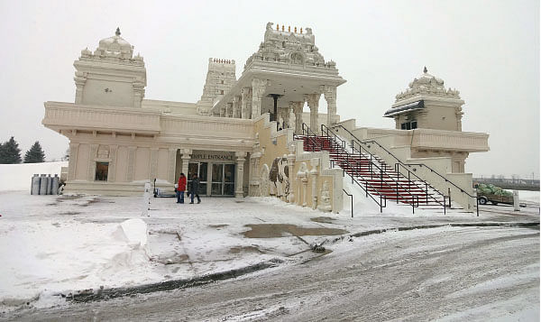 அமெரிக்க மண்ணில் அற்புத ஆலயங்கள்!