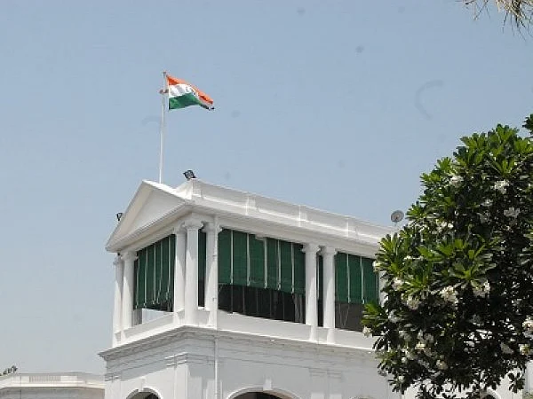 ஆளுநர் பதவி அநாவசியமா? - மாநில சுயாட்சி பற்றி கொஞ்சம் பேசுவோமா? -2