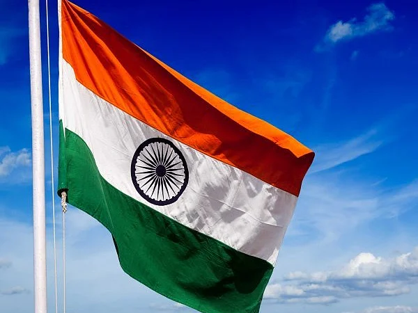 ஆயுதம், ரத்தம், அகிம்சை... இந்திய சினிமாவில் சுதந்திர போராட்ட திரைப்படங்கள்! #VisualStory
