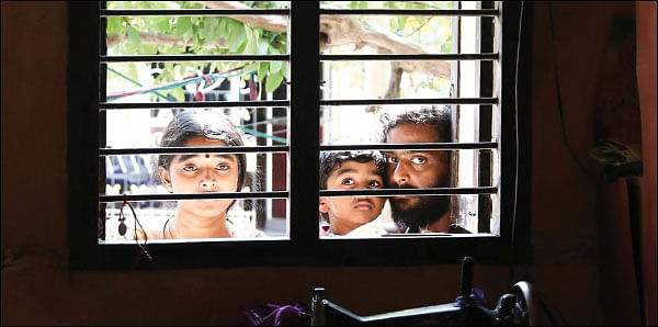 டு லெட் - சினிமா விமர்சனம்