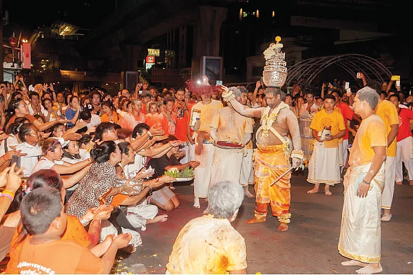 சீதை பிறந்த மண்ணில் நவராத்திரி கோலாகலம்!