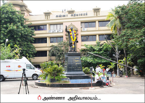 “நதிகளைக் காப்பாத்தணும்னா... முதல்ல காட்டையில்ல காப்பாத்தணும்!”