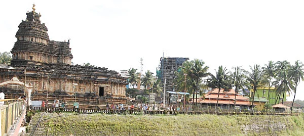 துங்கா நதி தீரத்தில்... - 5