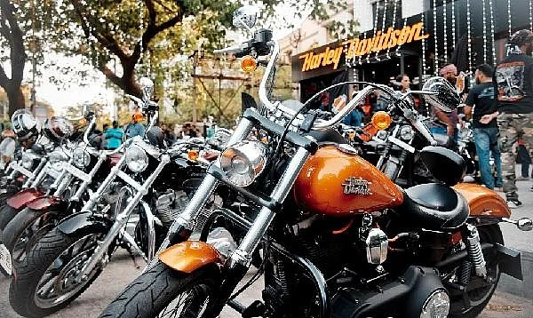 அமெரிக்காவில் உற்பத்தியை நிறுத்திய ஹார்லி டேவிட்சன்! - அதிர்ச்சியில் ட்ரம்ப்