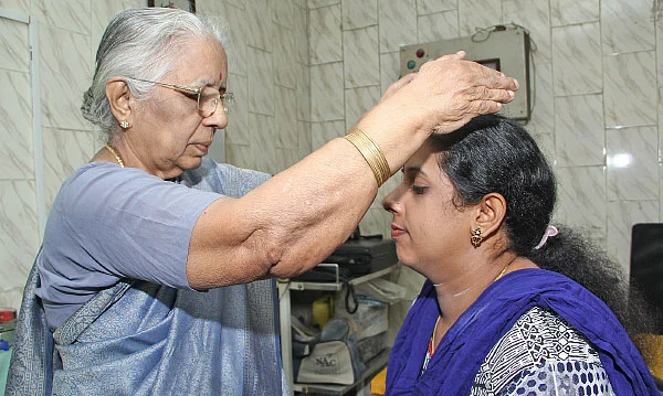 மருந்தில்லா மருத்துவம் - 12