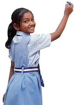 முத்தான கையெழுத்து !
