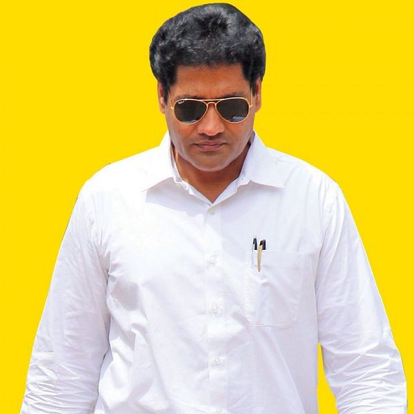 “என்னைப் பார்த்து சசிகலாவுக்குப் பயம்!”