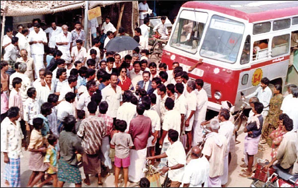 ஒரு பணக்கார பெண் செய்த அடாவடி!