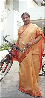 'அளவான உணவு... அளவற்ற அன்பு!'