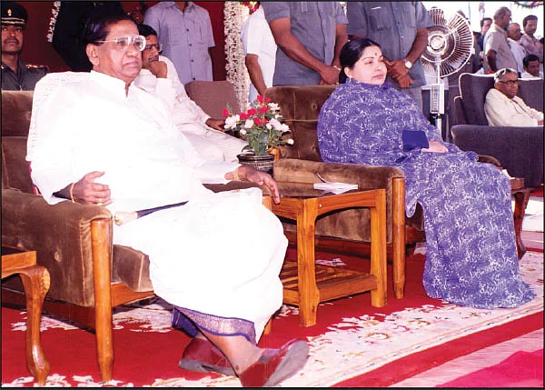 1995... - எடப்பாடிக்குப் பிடிக்காத ஃப்ளாஷ்பேக்!