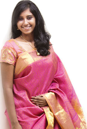 பியூட்டி பிளவுஸ்கள்! - 3