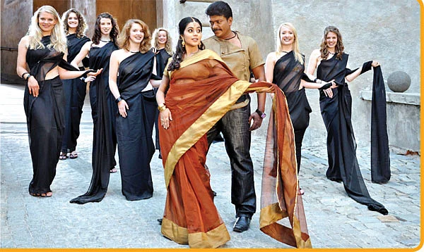 ''ராஜா மாதிரி இருக்கிறது சந்தோஷம்...