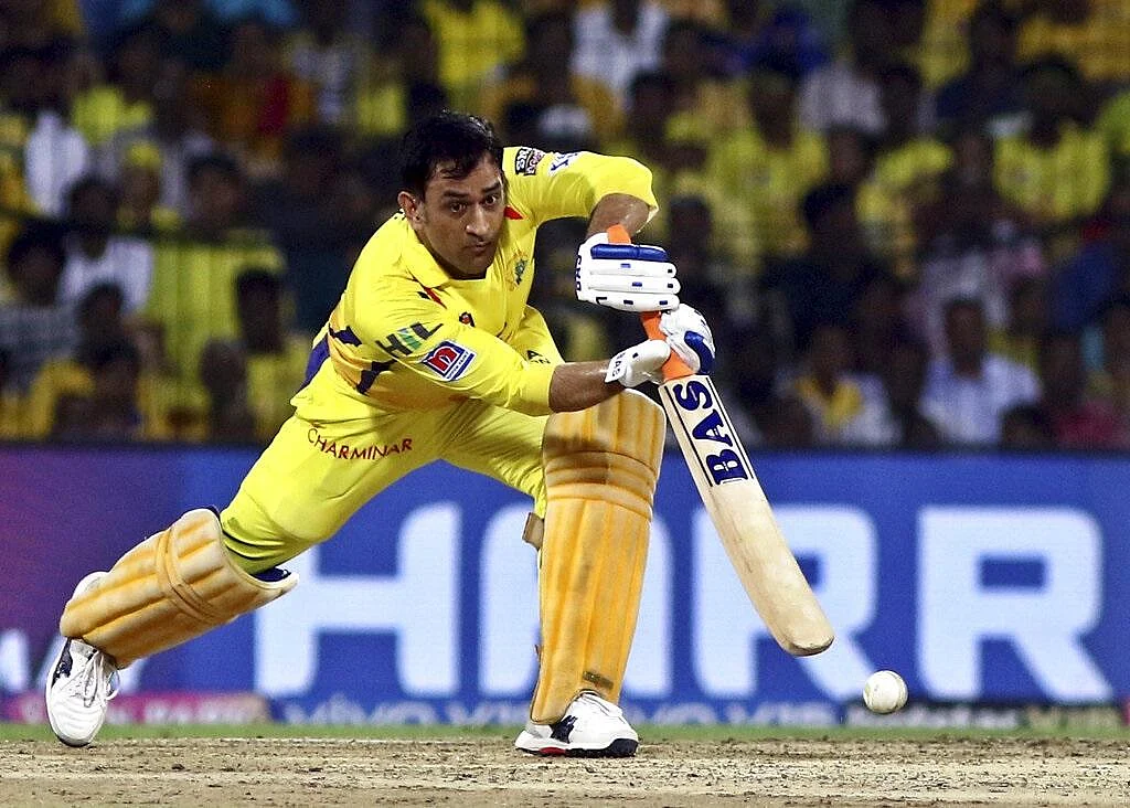``இப்போது அதற்கு நேரம் இல்லை... உலகக்கோப்பை இருக்கு...!” - தோல்வி குறித்து மனம் திறந்த தோனி!