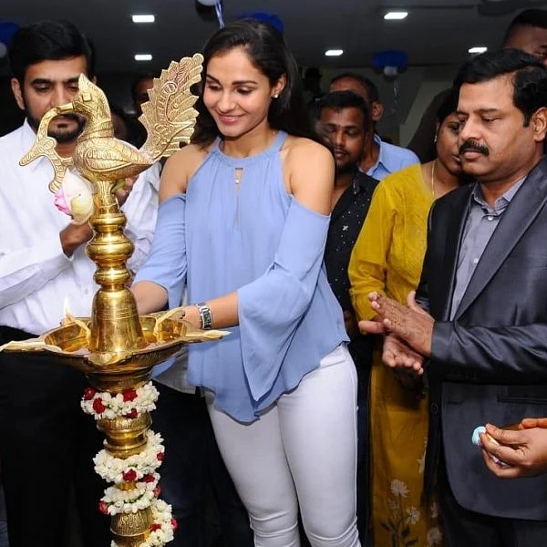 `கண்தானம் செய்ய ஐஷ்வர்யா ராய்தான் என் ரோல்மாடல்!' - ஆண்ட்ரியா