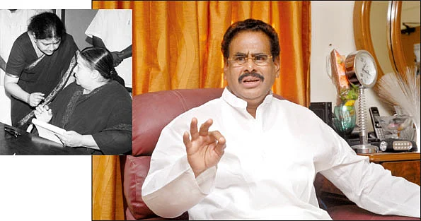 ஜெ. - சசி! : ''பழைய பாசம் இருக்காது!''
