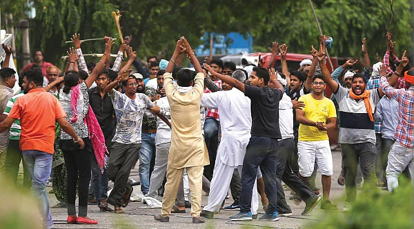 பாபாக்கள் ஜாக்கிரதை!