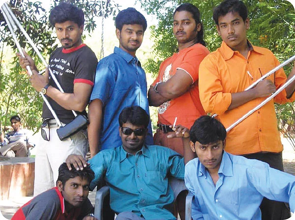 ``மதுரைப் பங்காளிங்க நாங்க!''
