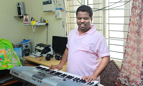 ‘உன்னை அறிந்தால்...’ - இன்ஸ்பைரிங் இளங்கோ