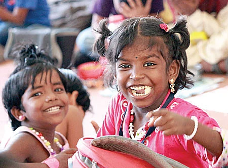 கே.ஜி.க்ளிக்ஸ்!