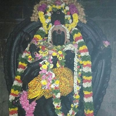 சிறுநீரகப் பிணிகள் தீர்க்கும் ஊட்டத்தூர் நடராஜர்! | Pray to oottathur  natarajar to solve problems regarding kidney - Vikatan