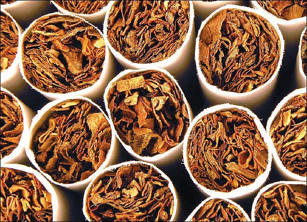 தினம் ஒரு சிகரெட்... தீர்ந்துபோகும் ஆயுள்