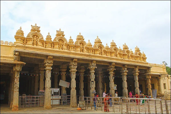 ஸ்ரீரங்கப்பட்டணம் - ‘ஆதி அரங்கனின் பாதம்பணிகிறாள் காவிரி!’