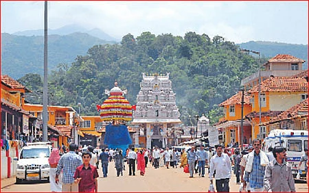 குமரதாரா நதிக் கரையில்...